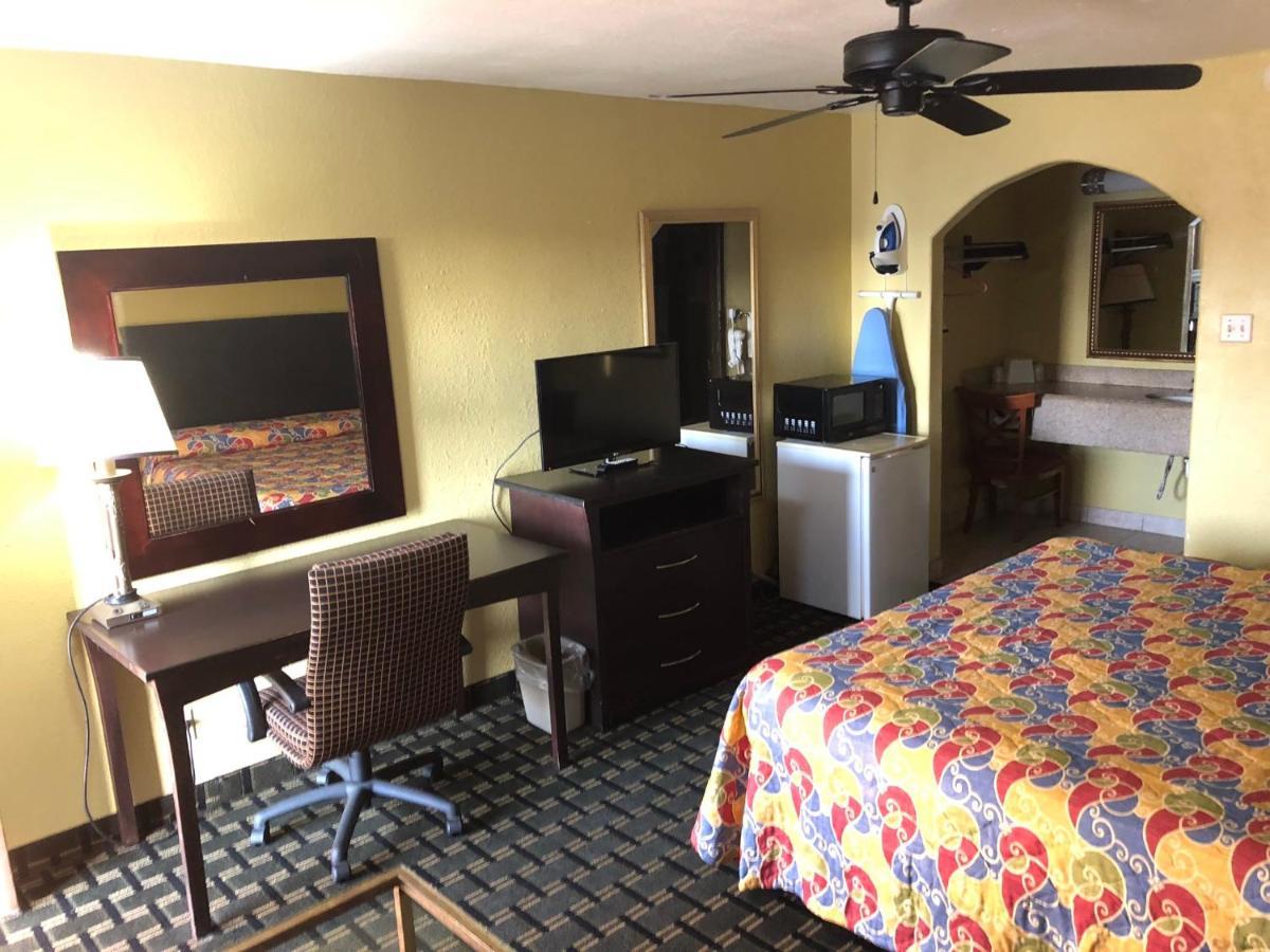 Kings Inn Mexia ภายนอก รูปภาพ