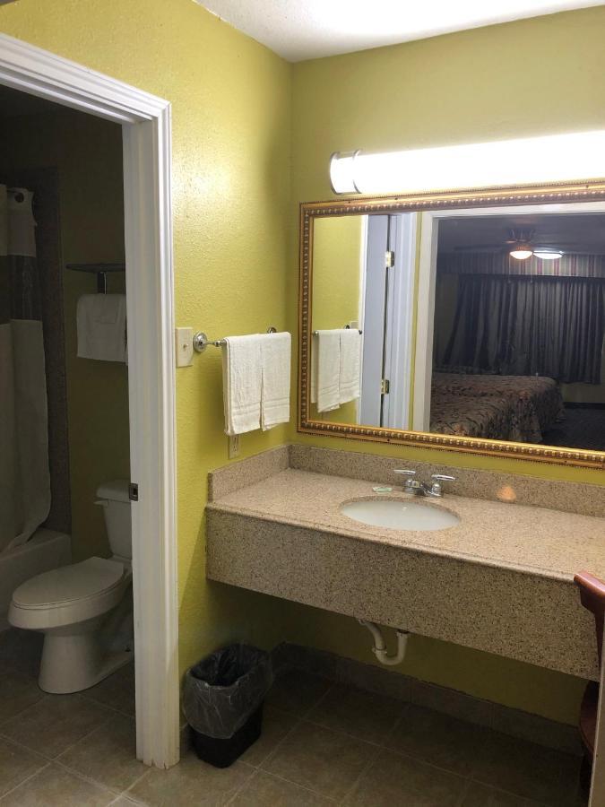 Kings Inn Mexia ภายนอก รูปภาพ